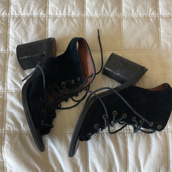 Jeffrey Campbell Cors booties - Picture 2 of 3